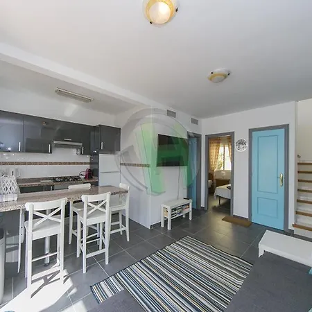 3504 Imperial Park Resort, Villa